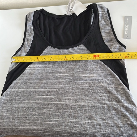 NWT Black and Grey Tank Top - Picture 7 of 7